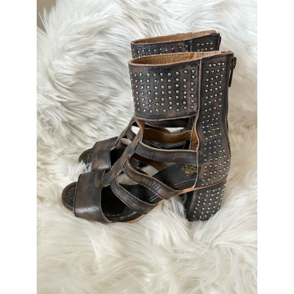 FREEBIRD BY STEVEN Zelda Studded Leather Sandals 7 - Picture 5 of 12